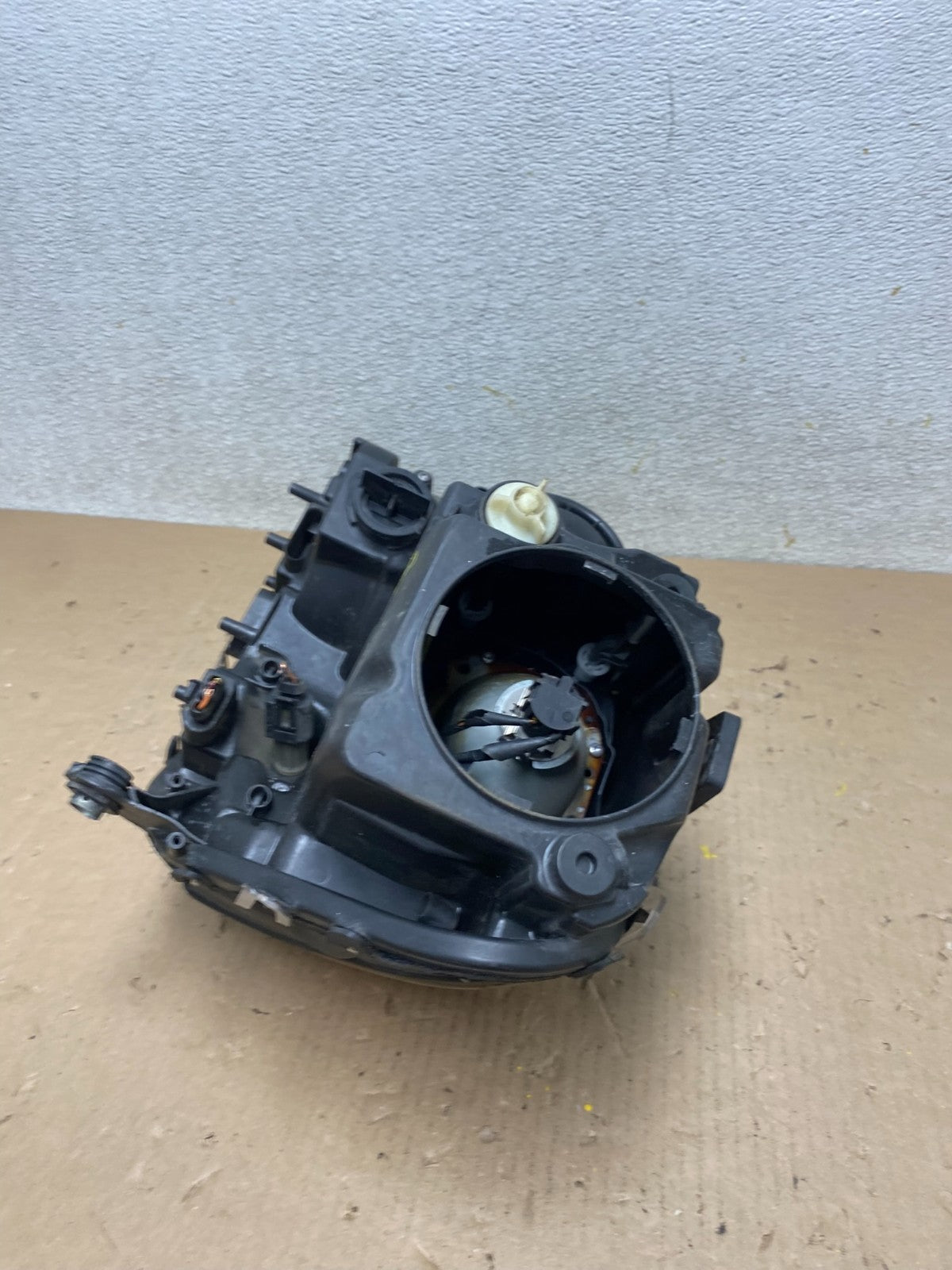 Halogen 2006-2009 Mercedes-Benz ML Class Right Passenger Headlight R8378 DW7