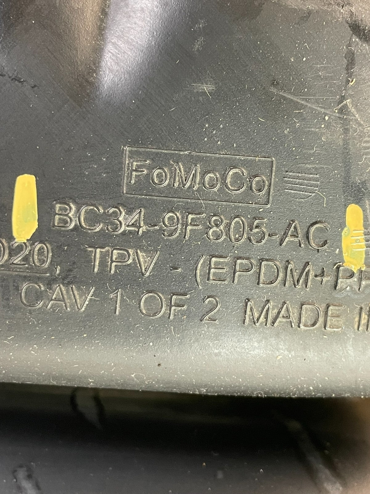 2011 to 2016 Ford F-250 F350 Air Intake Cleaner Box Coolant Bottle ag3043 DG4