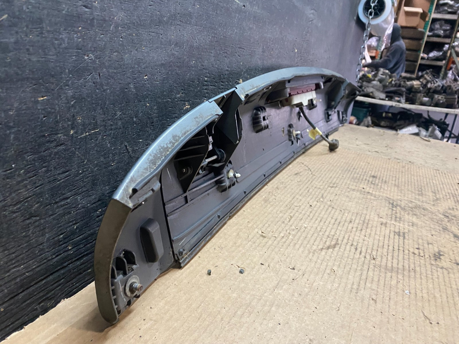 2009 to 2015 Honda Pilot Rear Trunk Spoiler Gate Oem V9512 DG11