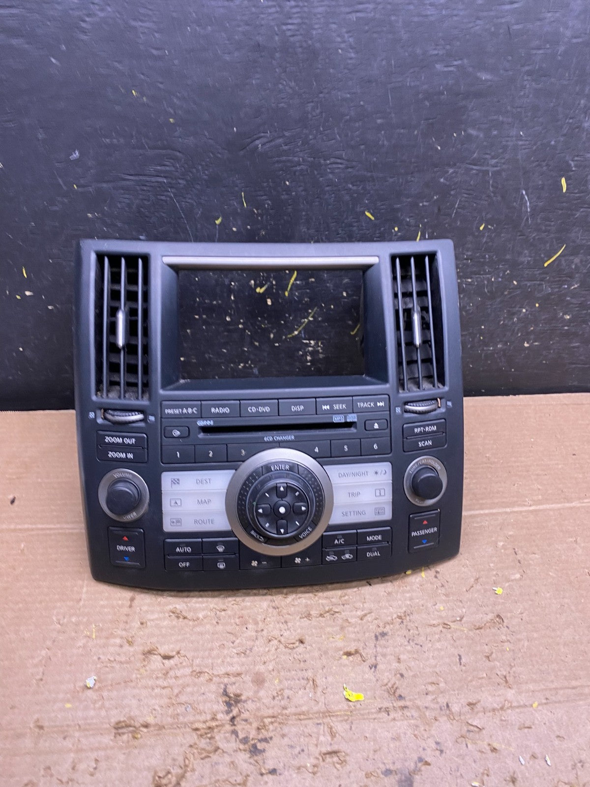 2006 - 2008 Infiniti FFX35 FX45 Radio Climate Control Panel Bezel X1377 DG0