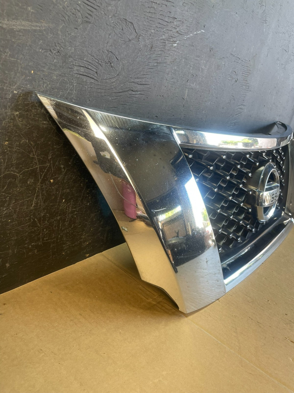 2013 - 2016 Nissan Pathfinder Front Upper Chrome Grill Grille AD5708 DW2