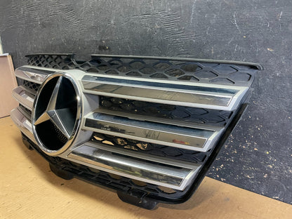 2008 to 2010 Mercedes-Benz GL-Class GL550 Front Grille Grill AA22501