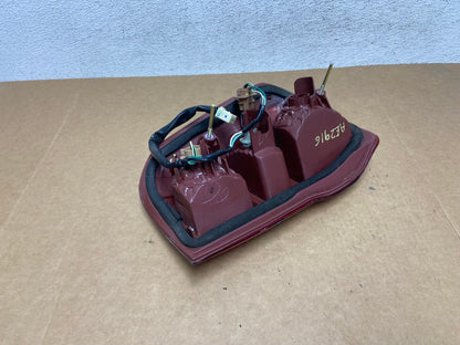 2004 2005 Toyota RAV4 Right RH Passenger Side Tail Light AE2916 LK6