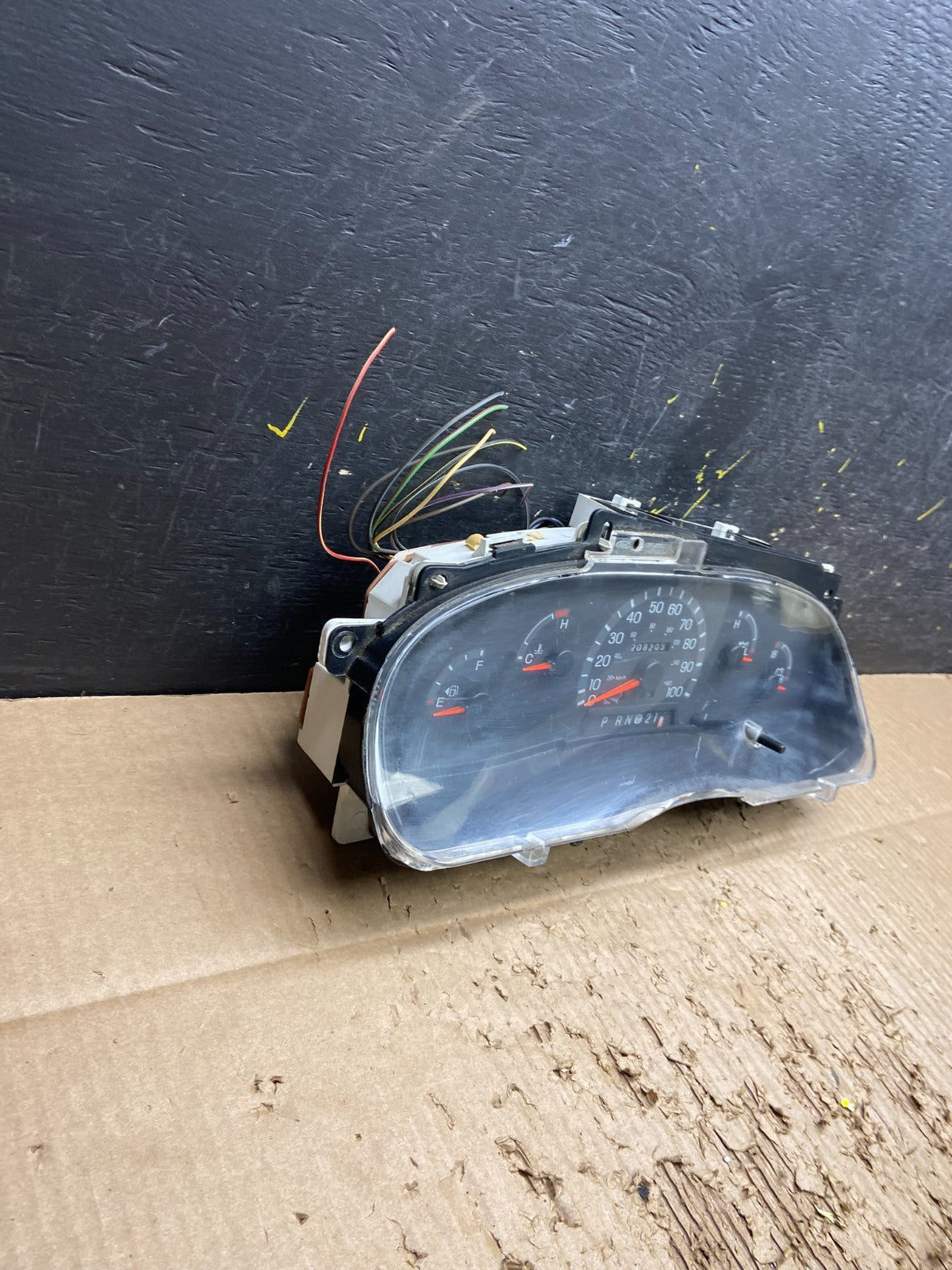 2001 - 2002 Ford Econoline E250 E350 Van Speedometer Instrument Cluster v7781 DG2
