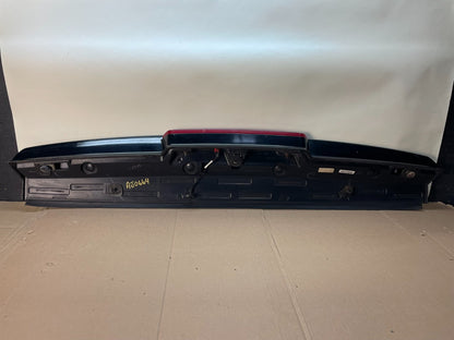 2007-2014 Chevrolet Tahoe Suburban Yukon Spoiler Wing 3rd Brake Light AJ0664 DG5