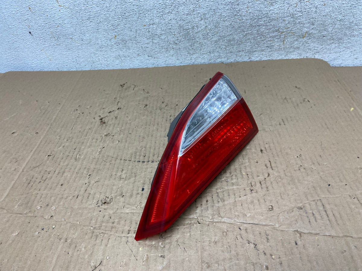 2011 2012 2013 Hyundai Elantra Inner Tail Light Left Driver LH AI1332 LK2