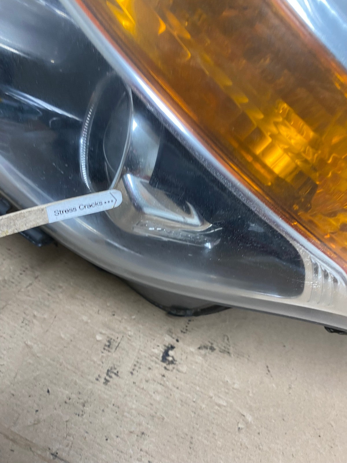 2011 to 2015 Ford Explorer Left Driver LH Halogen Headlight AF4469 LK3