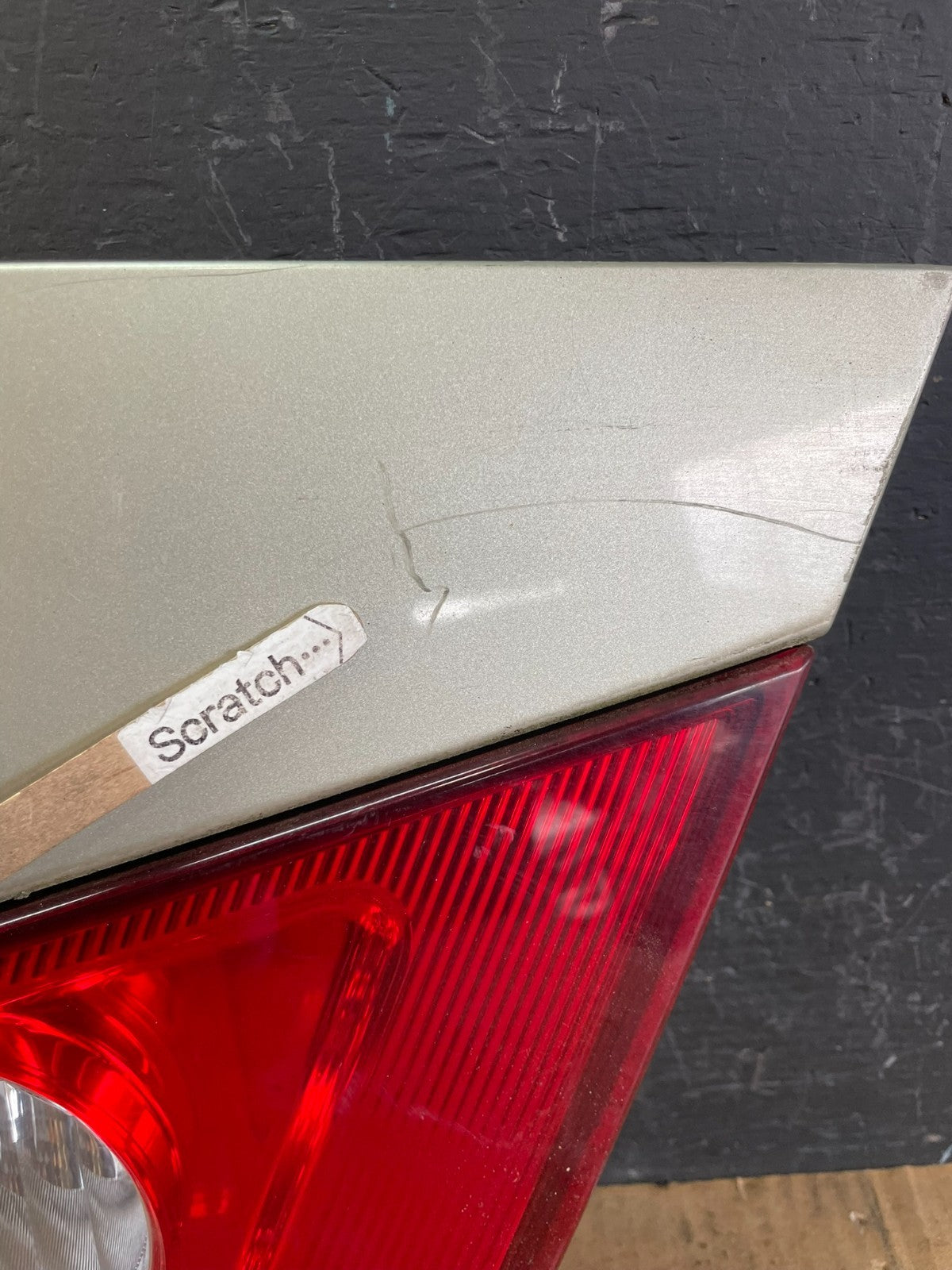 2006 2007 Infiniti M35 Rear Trunk Panel Trim Molding W/ Lights OEM ac1940 DG3