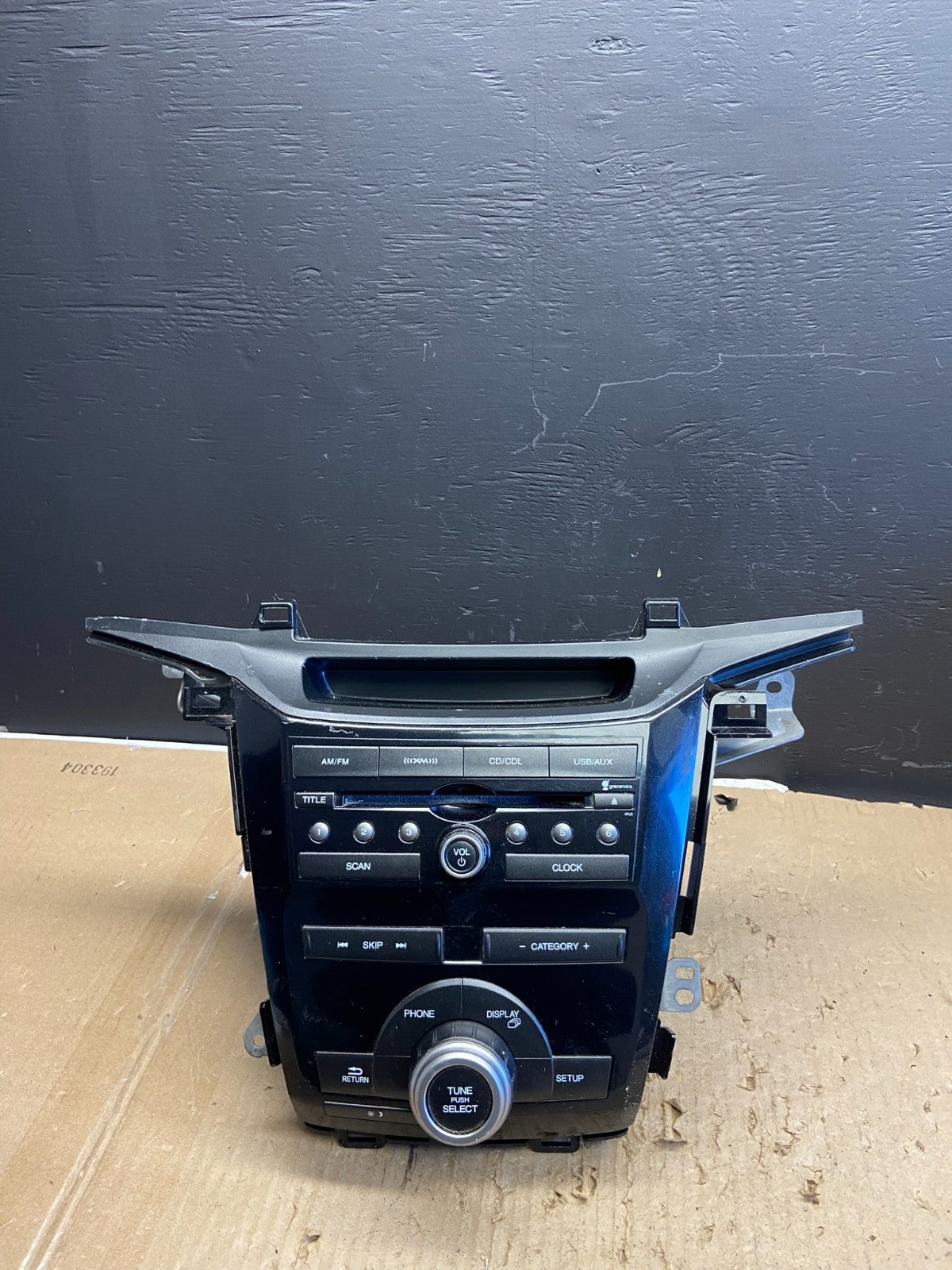 2011 to 2013 Honda Odyssey Radio AM/FM Control Panel AB5754 DG0