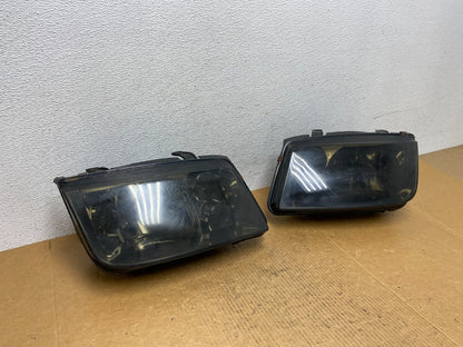 1999 to 2004 Volkswagen Jetta Left+Right Headlights AE0366 DG2