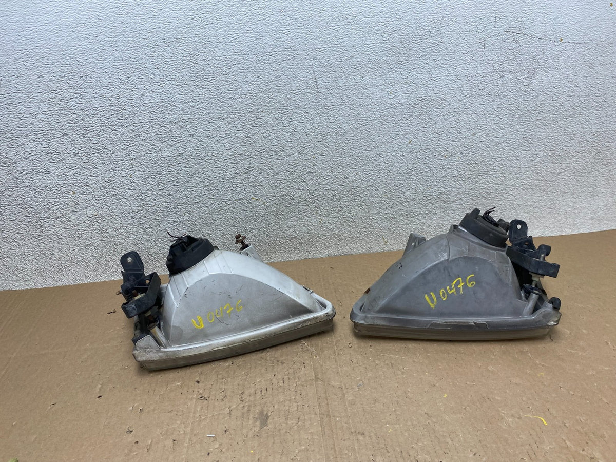 2001 2002 2003 Toyota Sienna Left+Right Side Set Headlights Halogen U0476 DW10