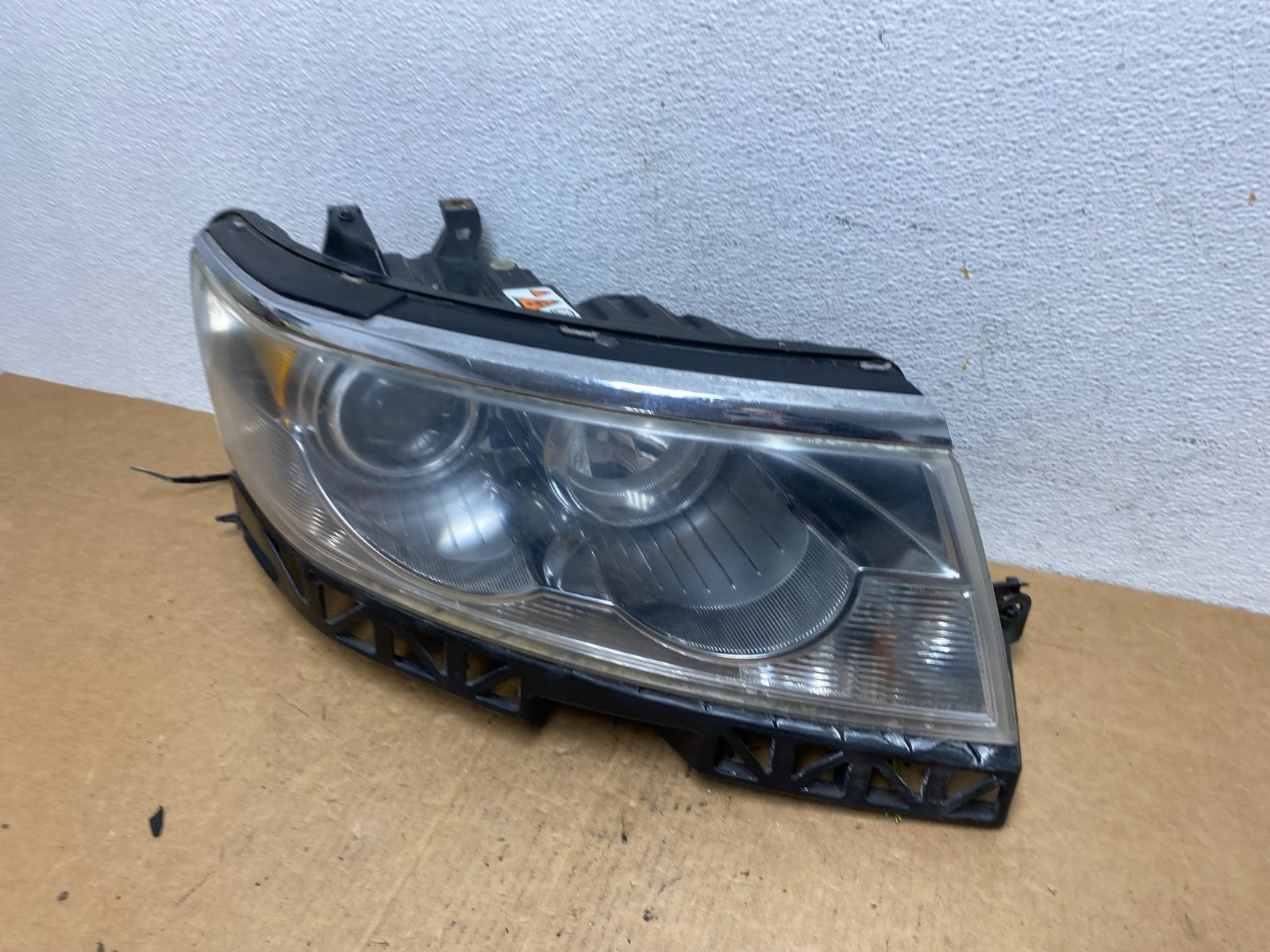 2006-2009 Lincoln MKZ Zephyr Right Passenger Headlight Xenon AD4630 DW1