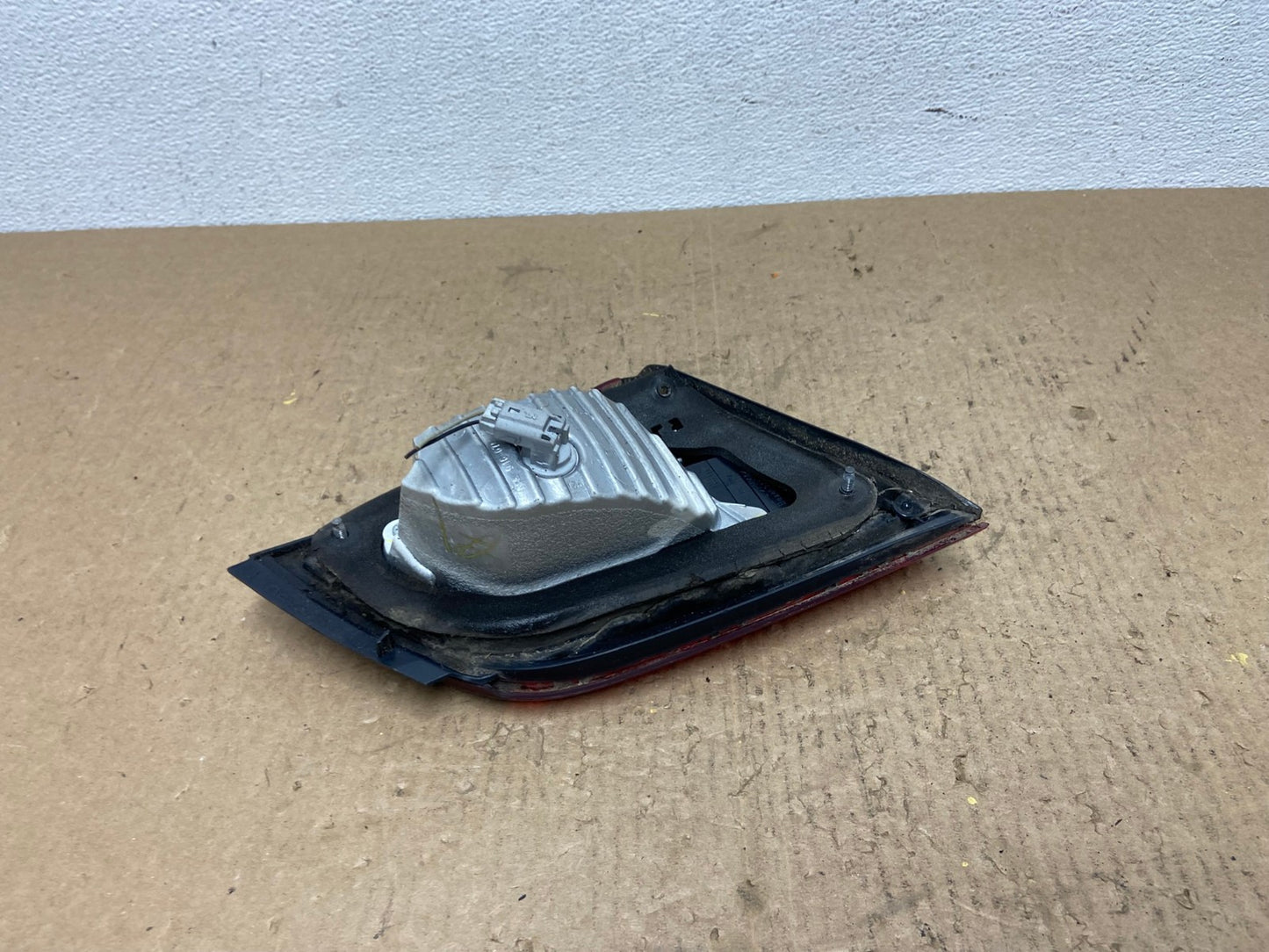 2015 - 2017 Subaru Legacy Right Passenger RH Side Tail Light Inner Oem AC1636 LK3