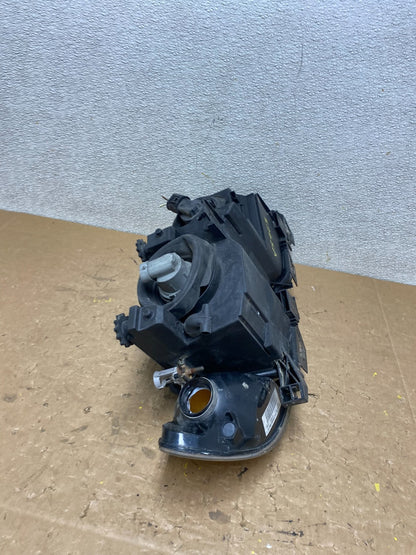 2002 to 2005 BMW 3 E46 Sedan Left Driver LH Halogen OEM Headlight V5965 DW11
