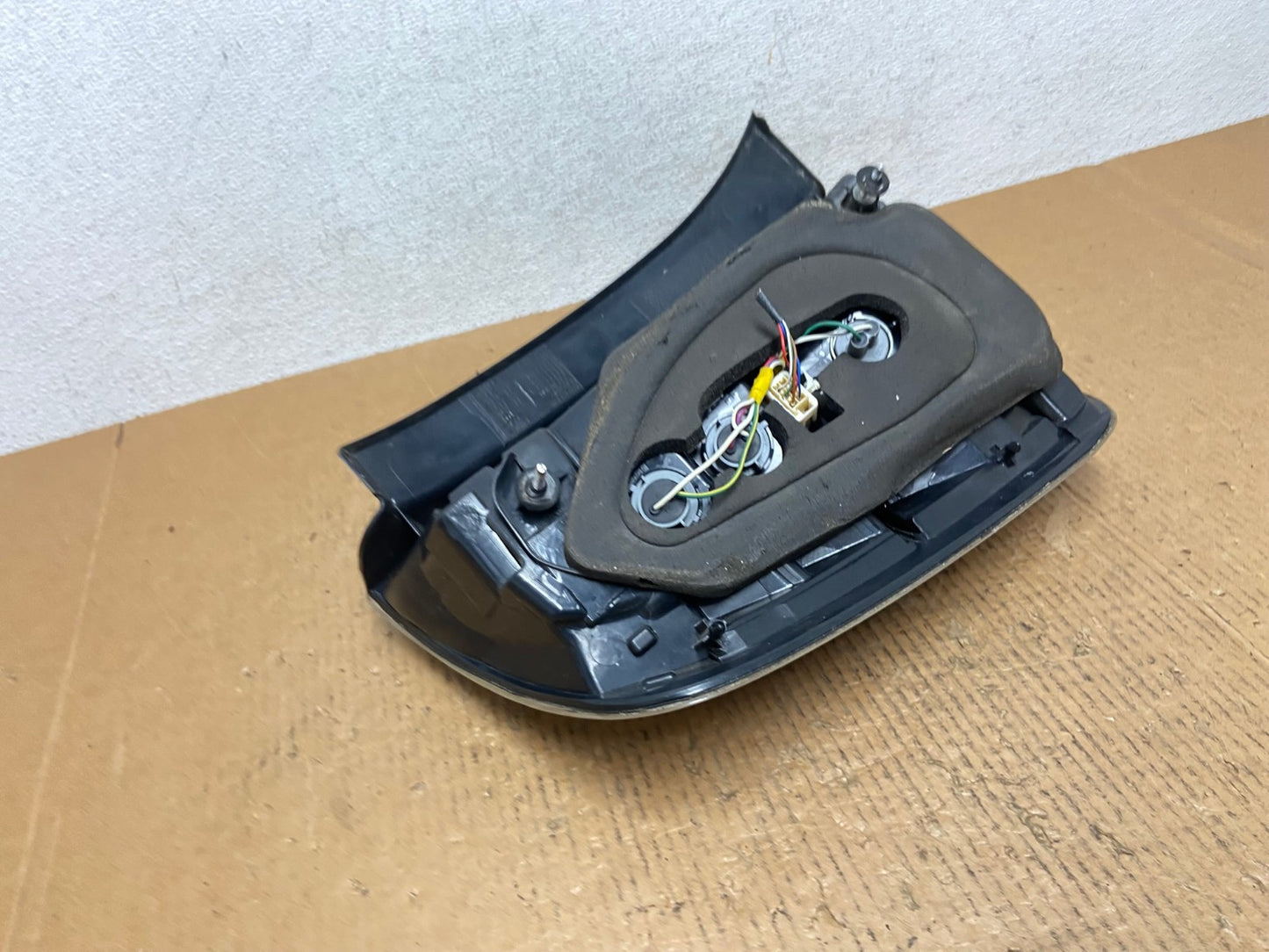 2006 to 2009 Toyota Prius Tail Light Right Passenger Side AE1584 LK5