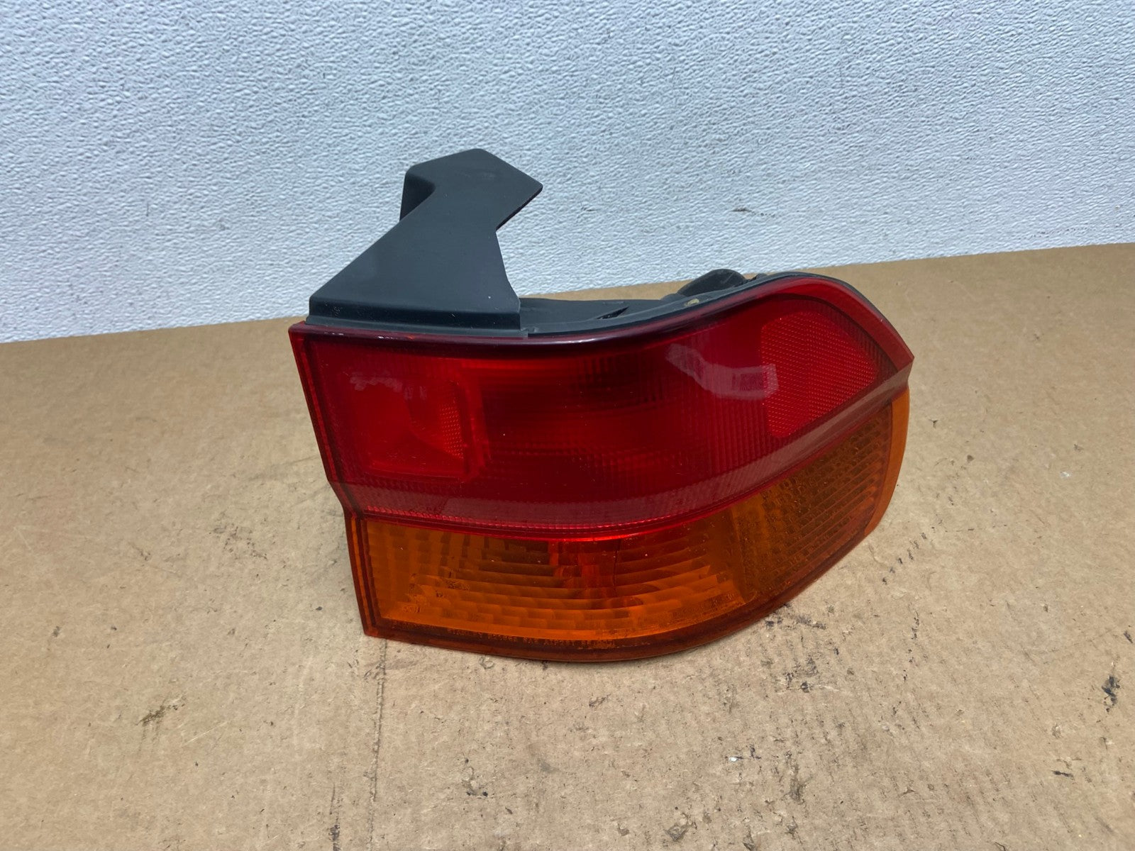 1999 2000 2001 Honda Odyssey Right Passenger Side Tail Light Oem AC3352 LK0