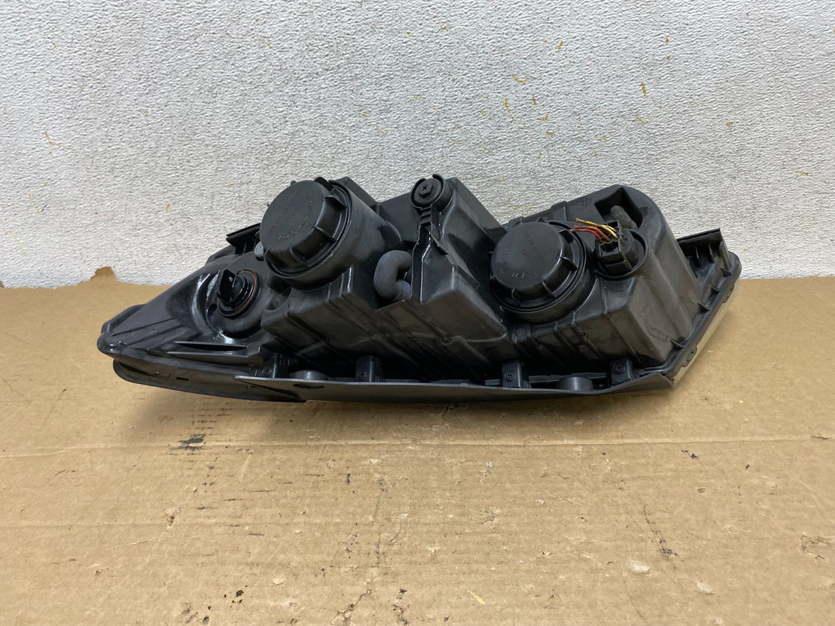 2009 to 2010 Hyundai Sonata Right Passenger RH Side Headlight Halogen AH8142 DW3