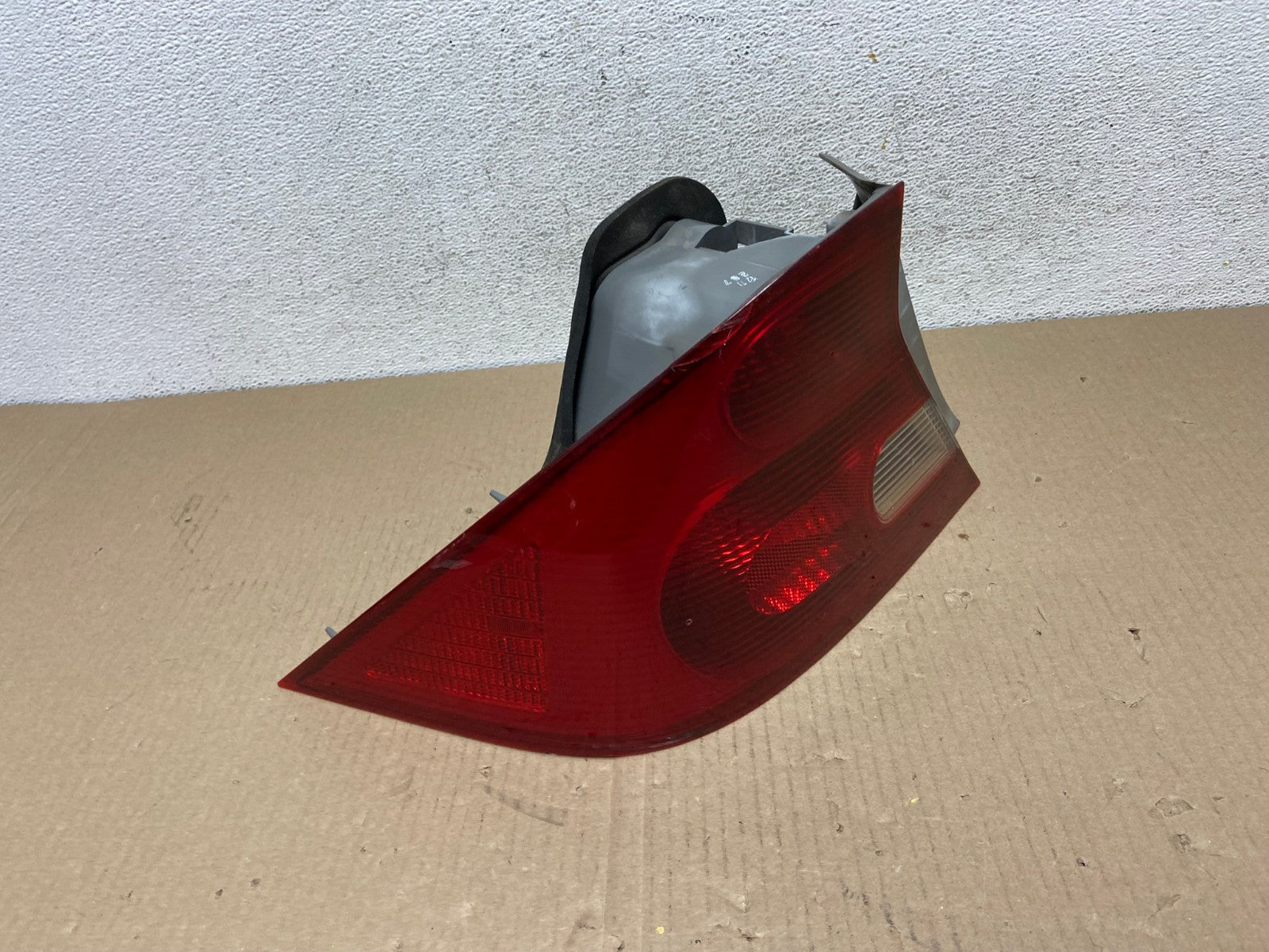 2001 to 2003 Honda Civic Coupe Left Driver Side Lh Tail Light AE9511 LK2