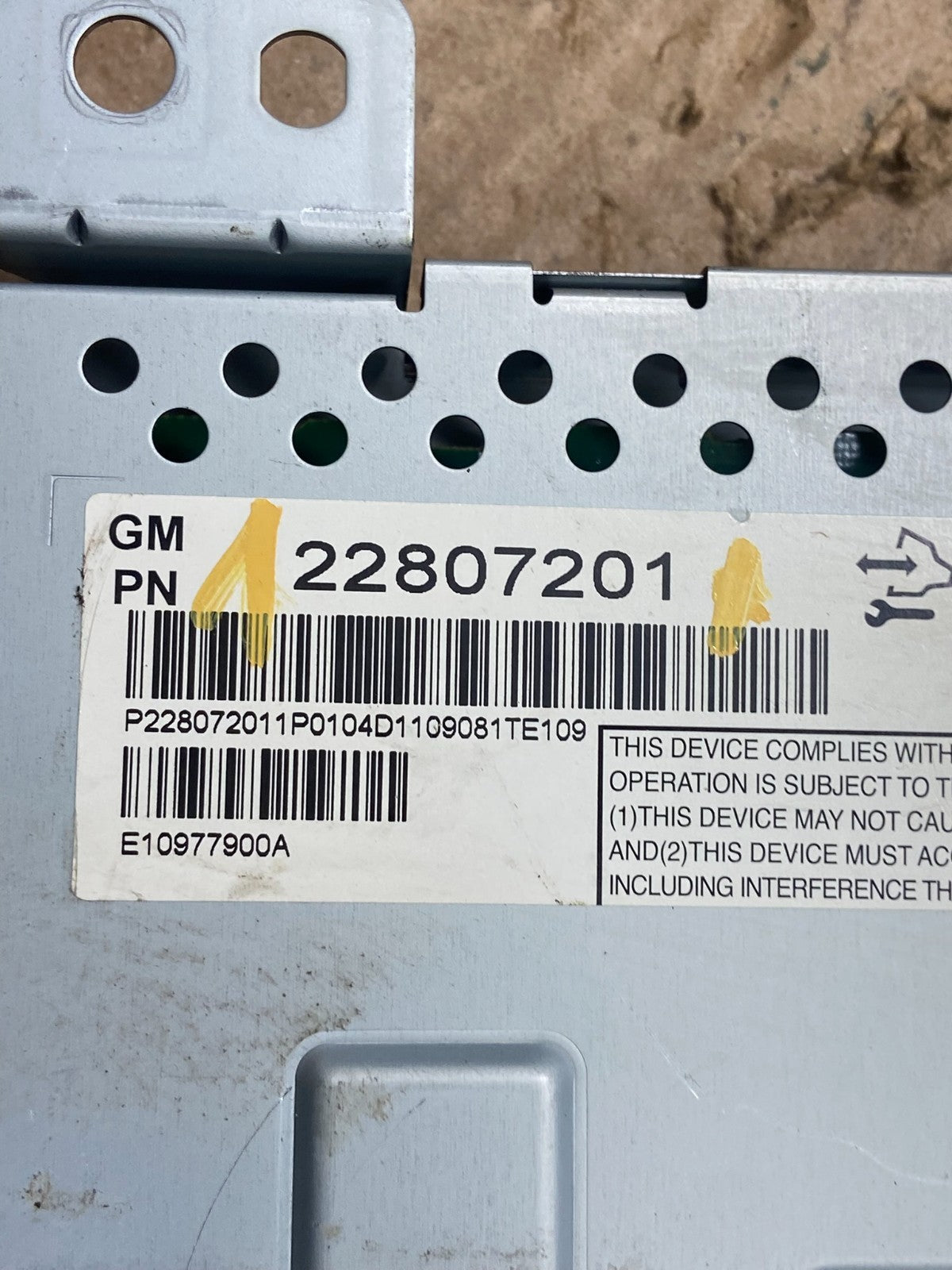 2010 - 2011 Chevrolet Equinox Radio Display Screen Information Dash Oem Z4090 DG5