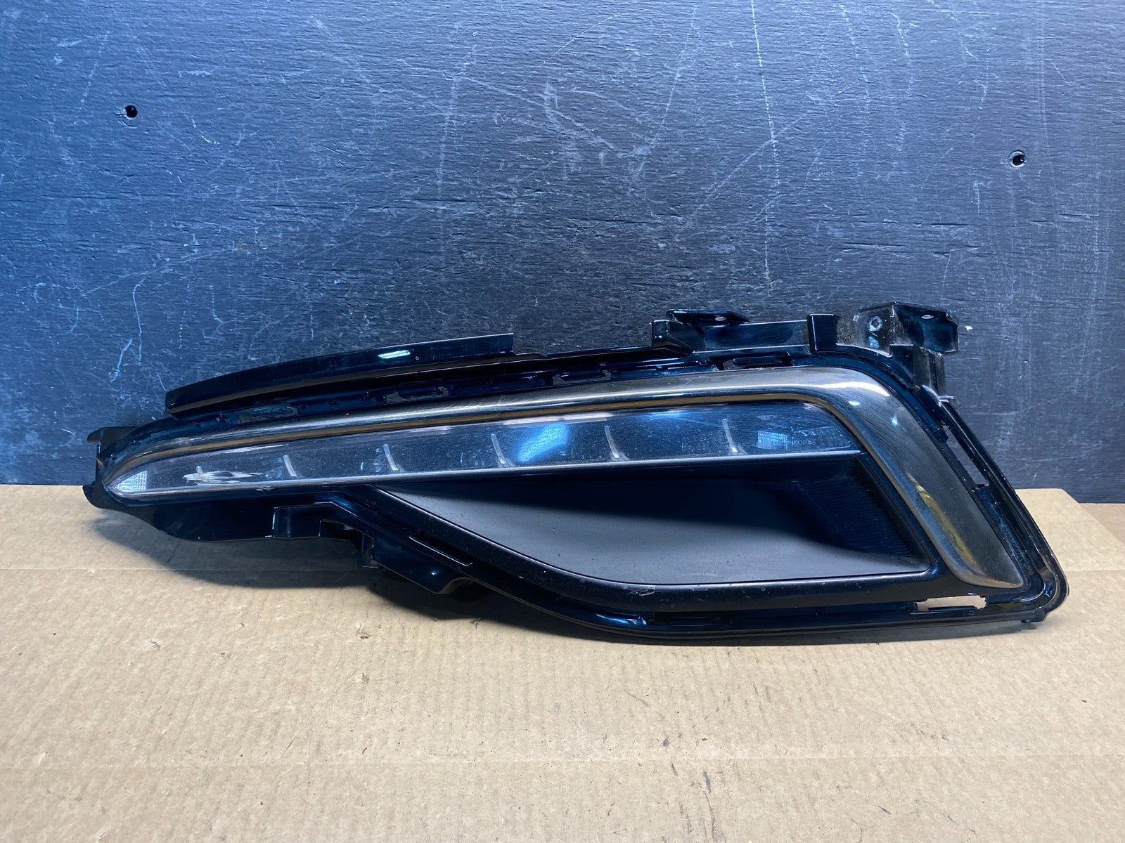 2015-2017 Hyundai Sonata Front Left Driver LH LED Fog Light Cover ag7307 DG0