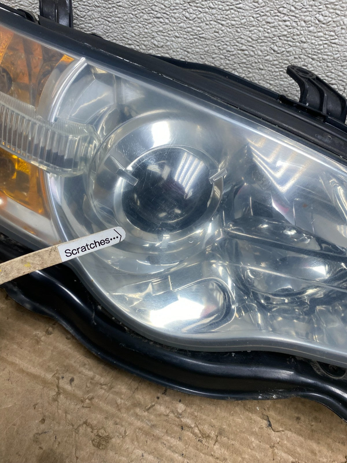 2006 to 2007 Subaru Legacy Right Passenger RH Side Black Headlight Z3046 DW3