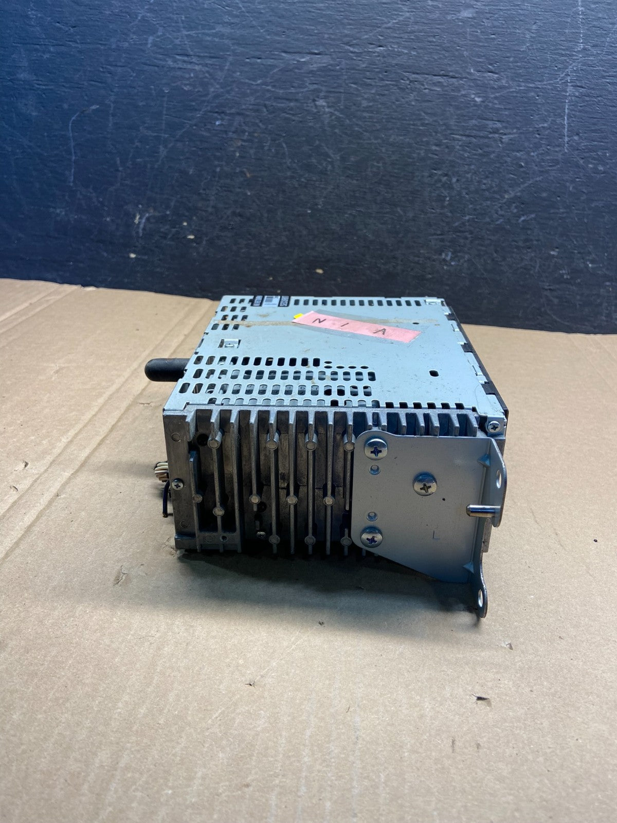 2013 to 2014 Ford Edge AM/FM Radio Reciever AE2271 DG2