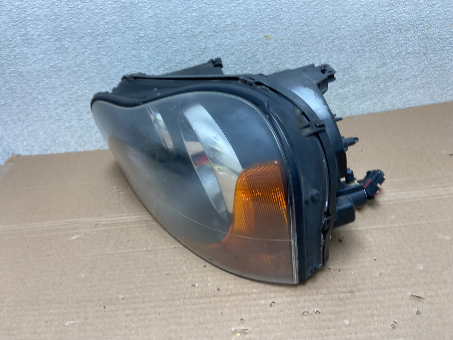 2003-2013 Volvo XC90 Left Driver LH Side Halogen Headlight Oem AB1011 DW1