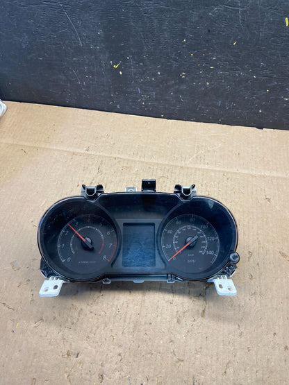 2007 2008 Mitsubishi Raider Speedometer Cluster Gauge 8100b200 Q0893 DG0