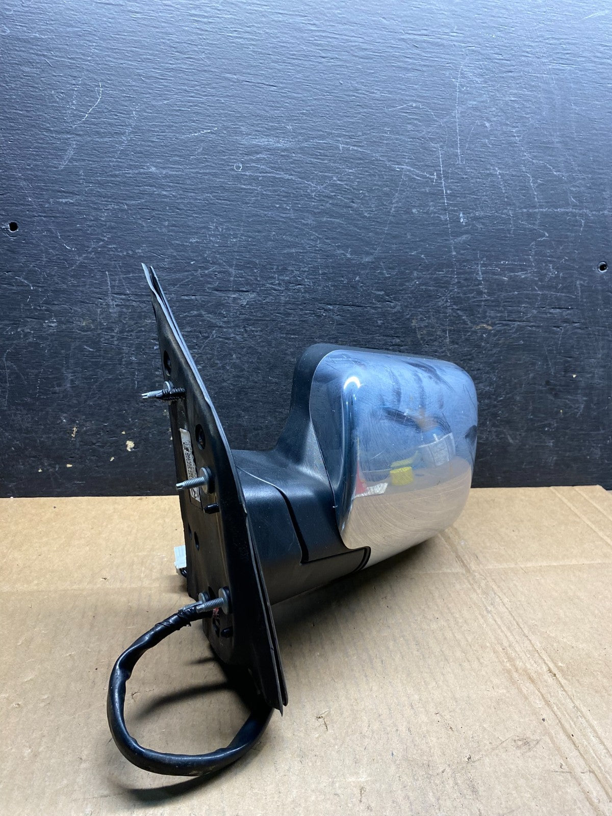 2004 to 2015 Nissan Armada Left Driver LH View Door Heated Mirror AI9761 LK1