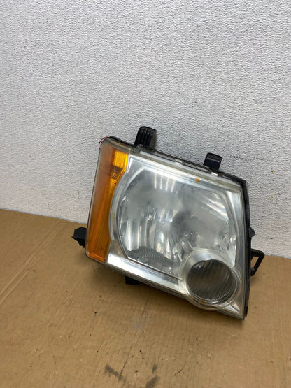 2005-2015 Nissan Xterra Right Passenger RH Headlight AD2680 DW0
