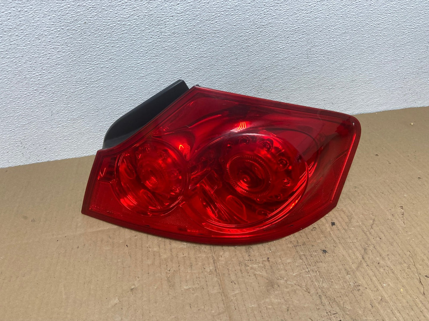 2007 to 2013 Infiniti G35 G37 Sedan Right Passenger Rh Tail Light Oem AB8266 LK0