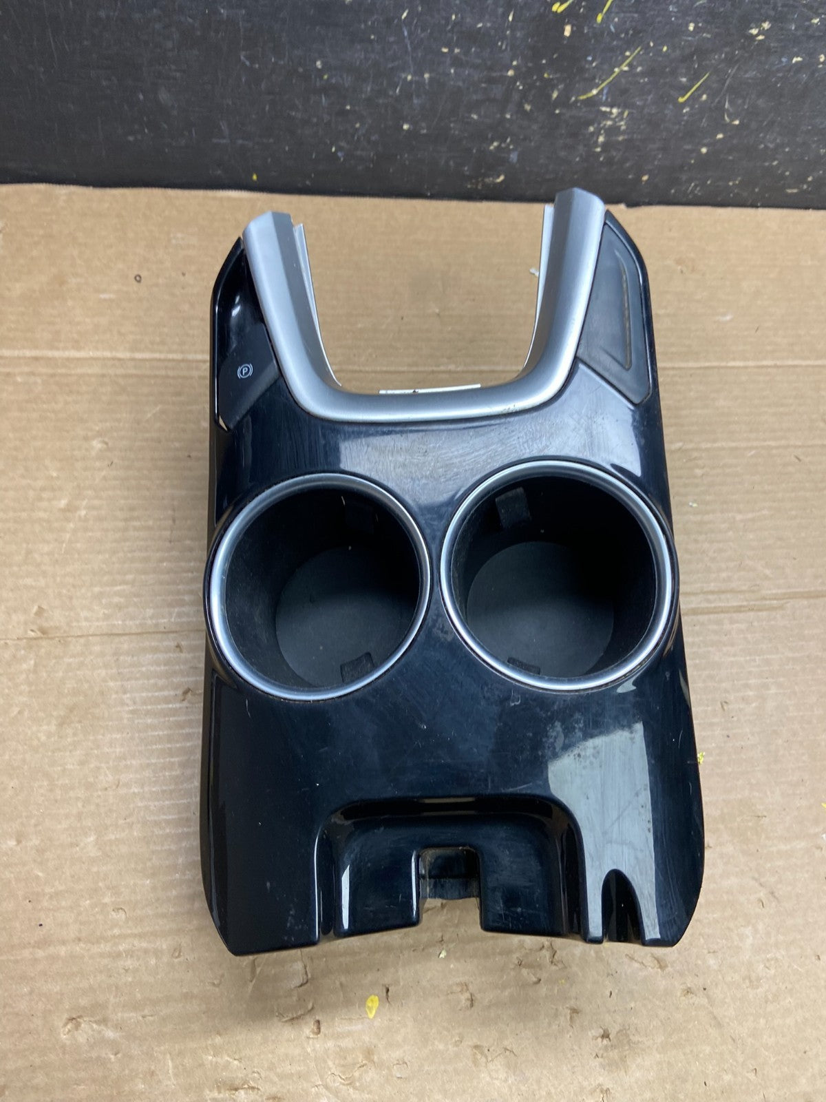 2013 to 2016 Ford Fusion Front Center Console Cup Holder Cupholder OEM W0344 DG0