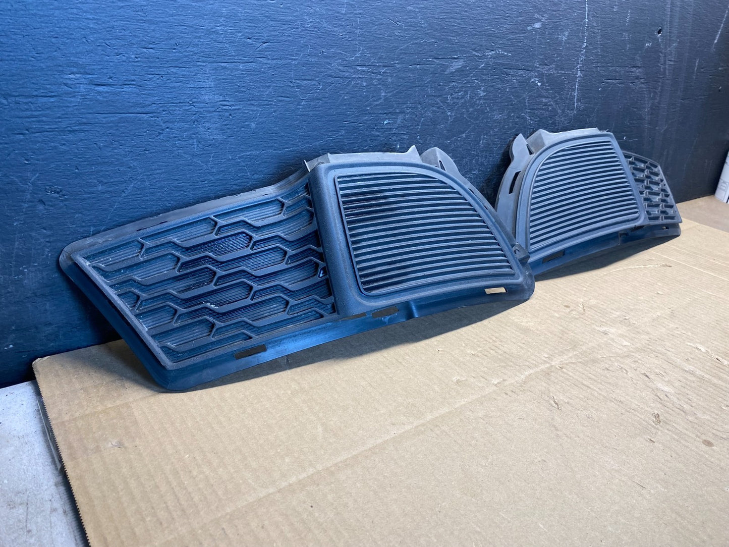 2011-2013 Kia Forte Front Left+Right Set Bumper Fog Light Cover AD4896 DG1