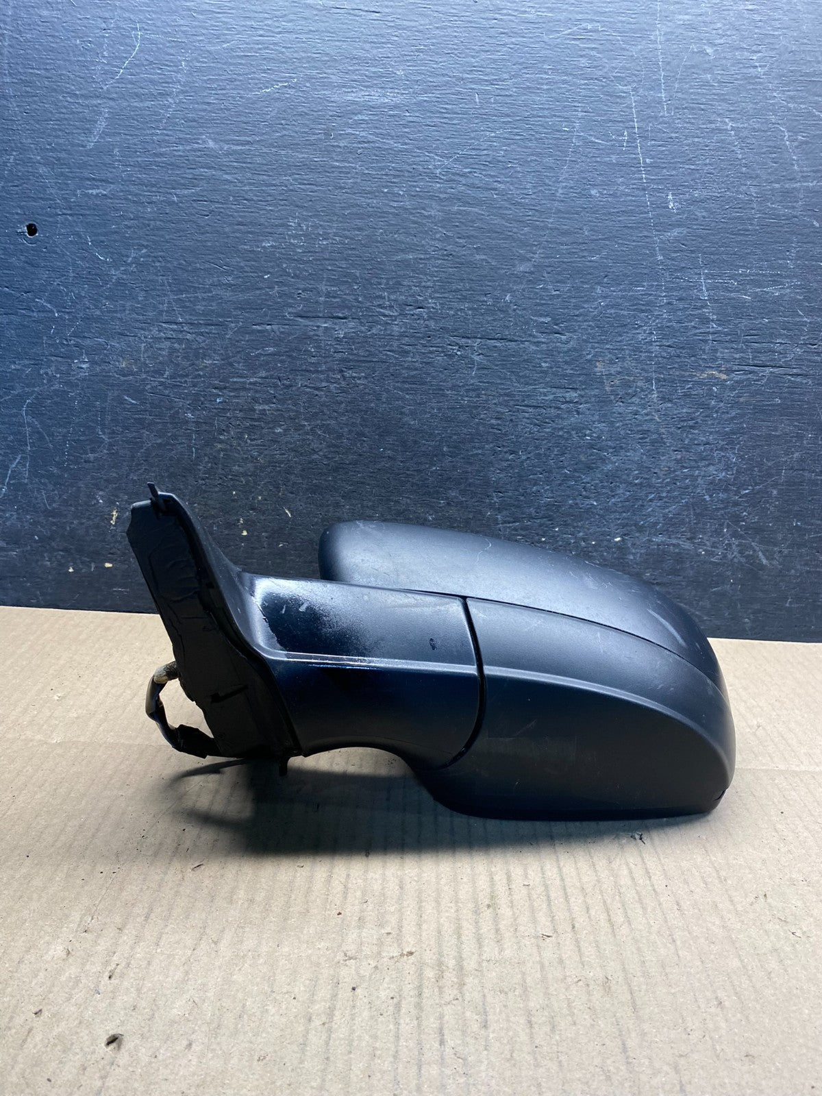 2011-2016 Volkswagen Jetta Sedan Left Driver View Door Mirror AI7325DW3