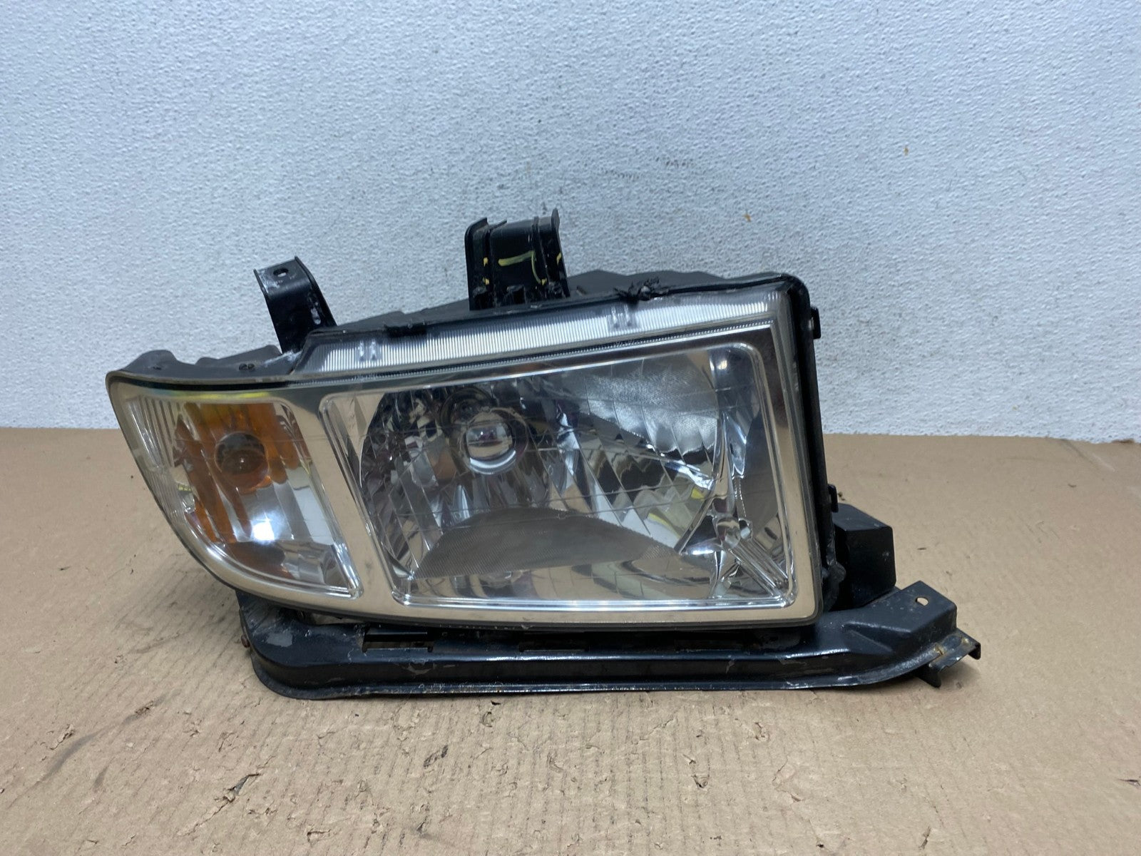 2006 2007 2008 Honda Ridgeline Right Passenger Halogen Headlight AE8896 LK0