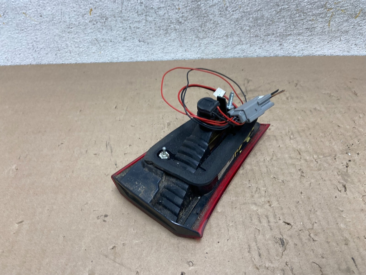 2011 to 2017 Volvo S60 Right Passenger RH Side Inner Tail Light AI2320 DG4