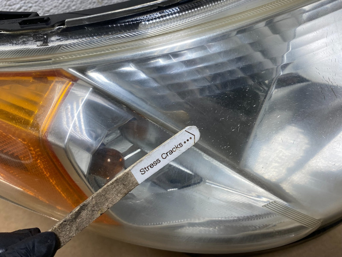 2009 - 2013 Subaru Forester Right Passenger Side Halogen Headlight AH7718 DW4