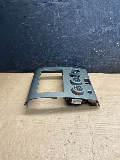 2004 - 2007 Nissan Titan Armada Radio r Climate Control Bezel Trim af2058 DG1
