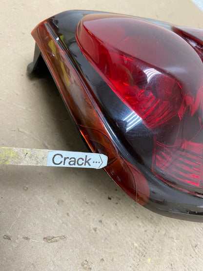 2002 to 2009 Chevrolet Trailblazer Left Driver LH Side Tail Light AF5701 LK4