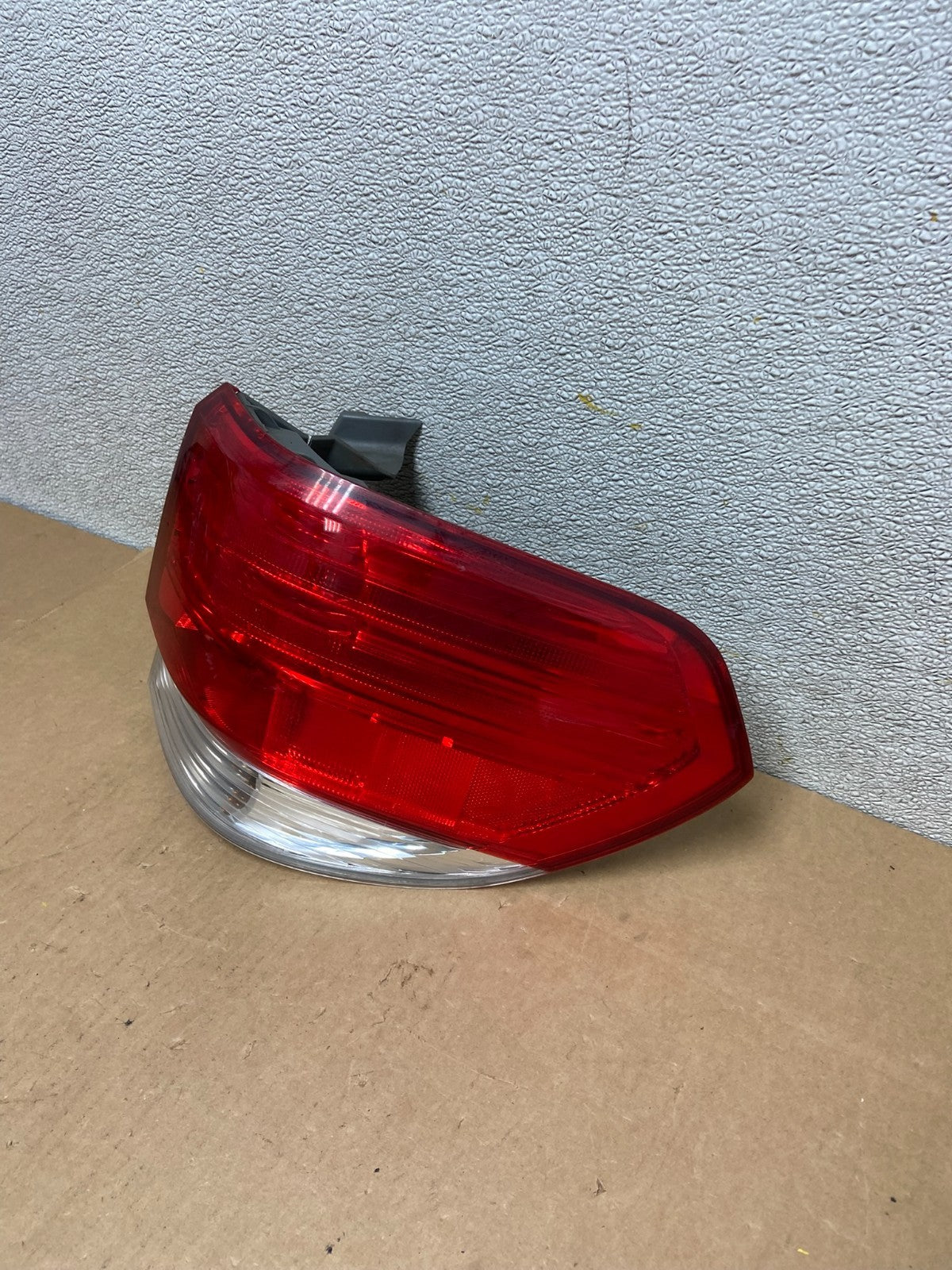 2008 2009 2010 Honda Odyssey Right Passenger Side Tail Light Z6701 DW1