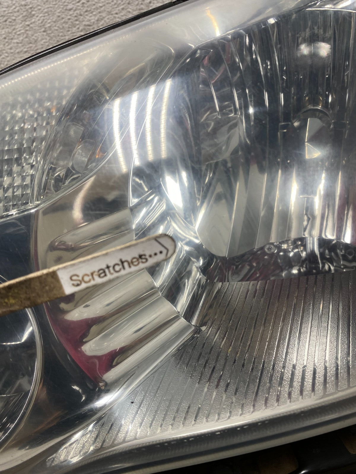 2005 2006 2007 Toyota Avalon Left Driver Lh Side Halogen Headlight AG8072 DW3