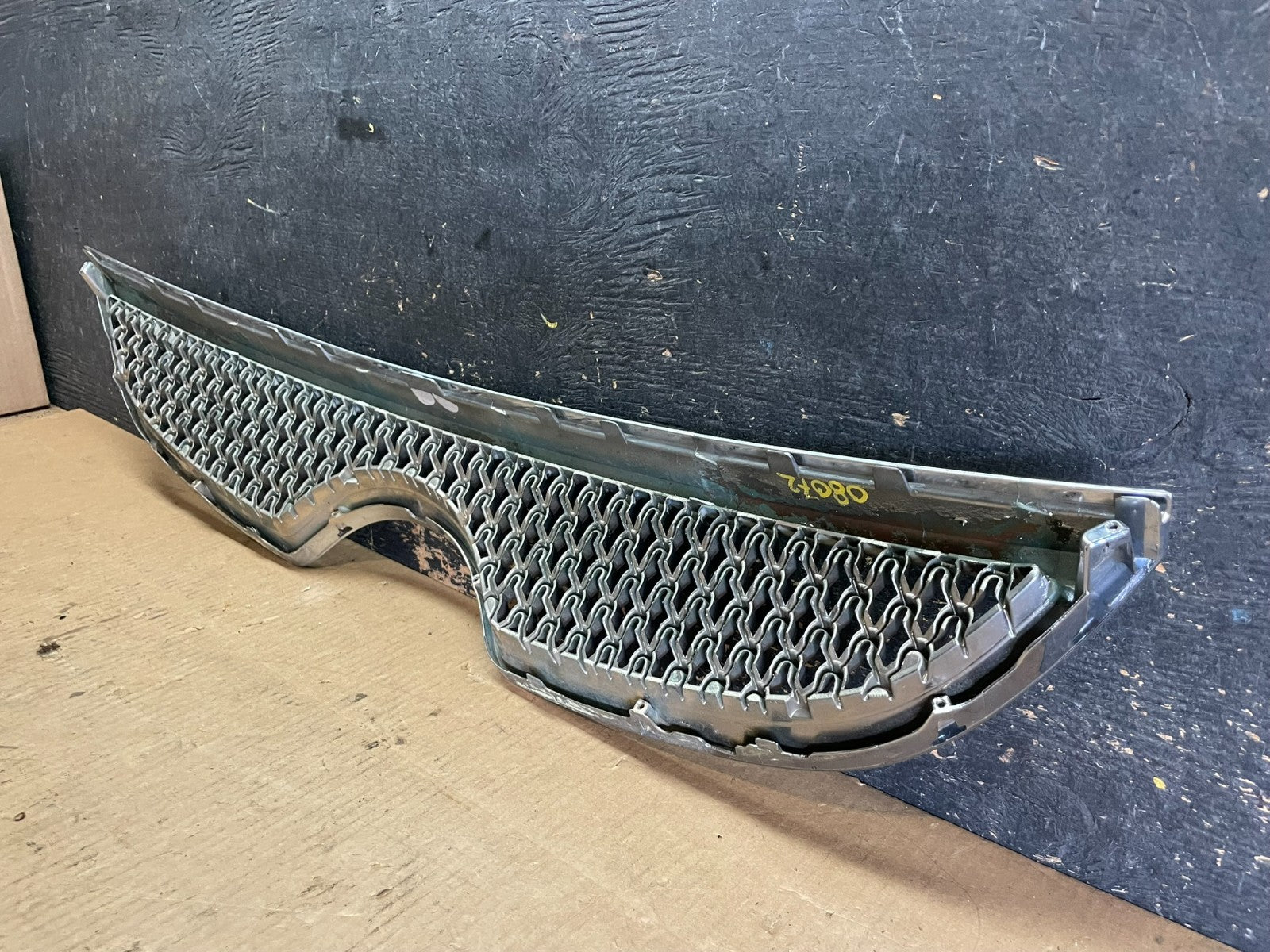 2007 to 2011 Hyundai Veracruz Chrome Grille Grill OEM aa2413 DG8