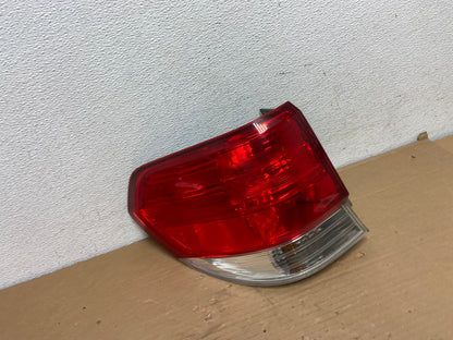 2008 2009 2010 Honda Odyssey Left Driver LH Side Tail Light AD4201 LK2