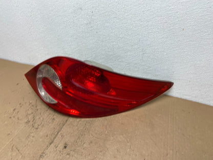 2006-2010 Mercedes W251 R-CLASS Right Passenger RH Side Tail Light AC7360 DW1