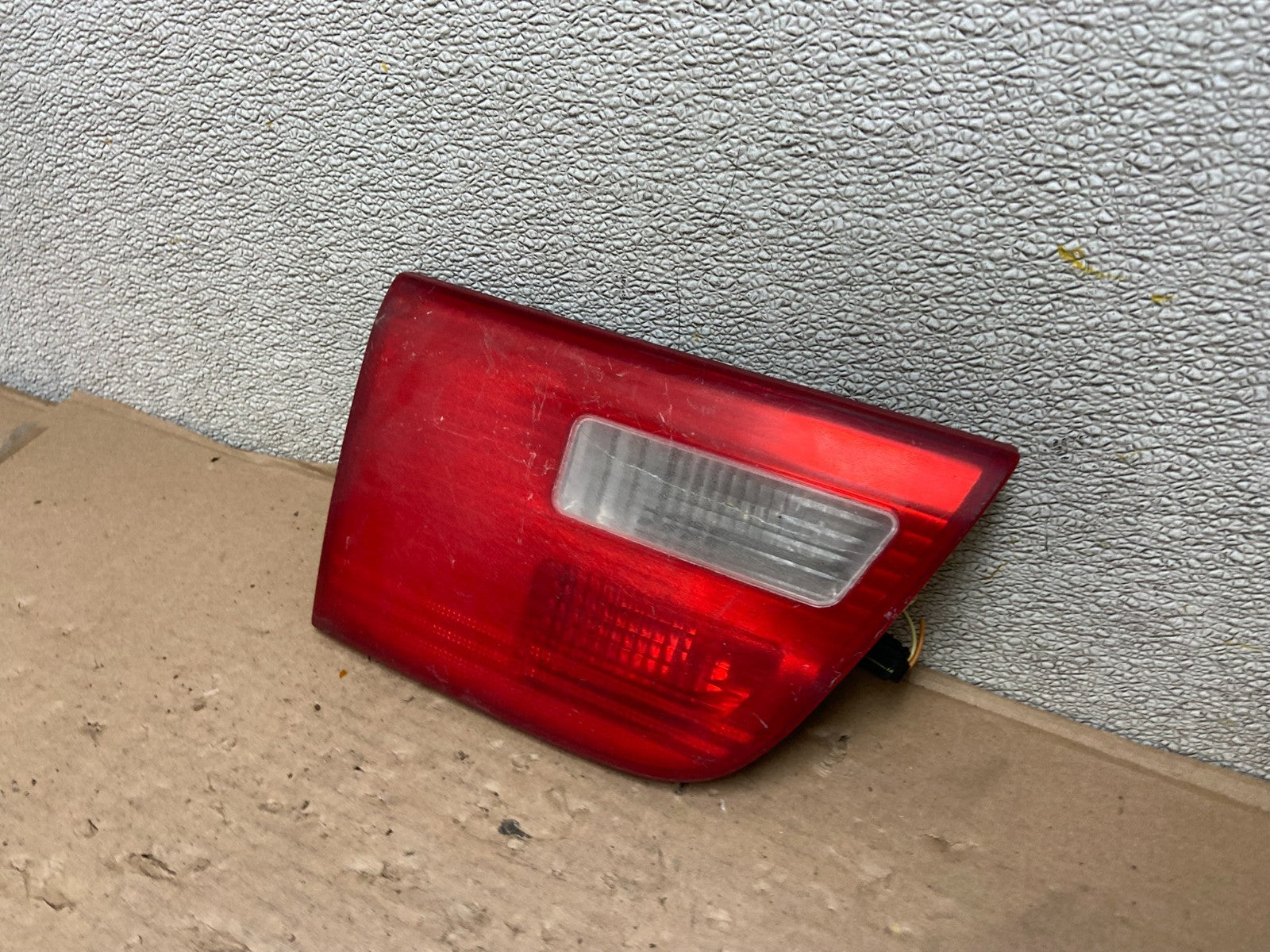 2004 2005 2006 Bmw X5 Left Driver Lh Inner Tail Light Oem AB0239 LK1