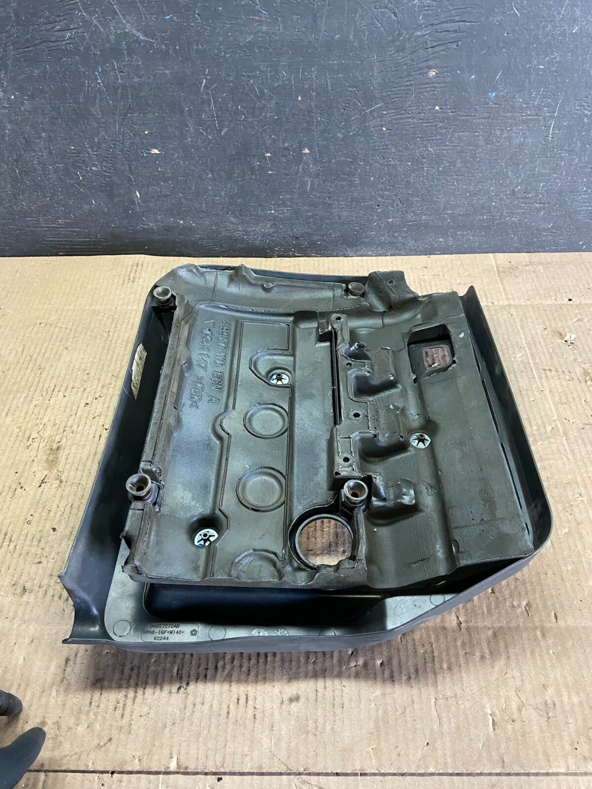 2012 to 2014 Chrysler 200 Engine Cover Top Lid Cover J7248 DG6
