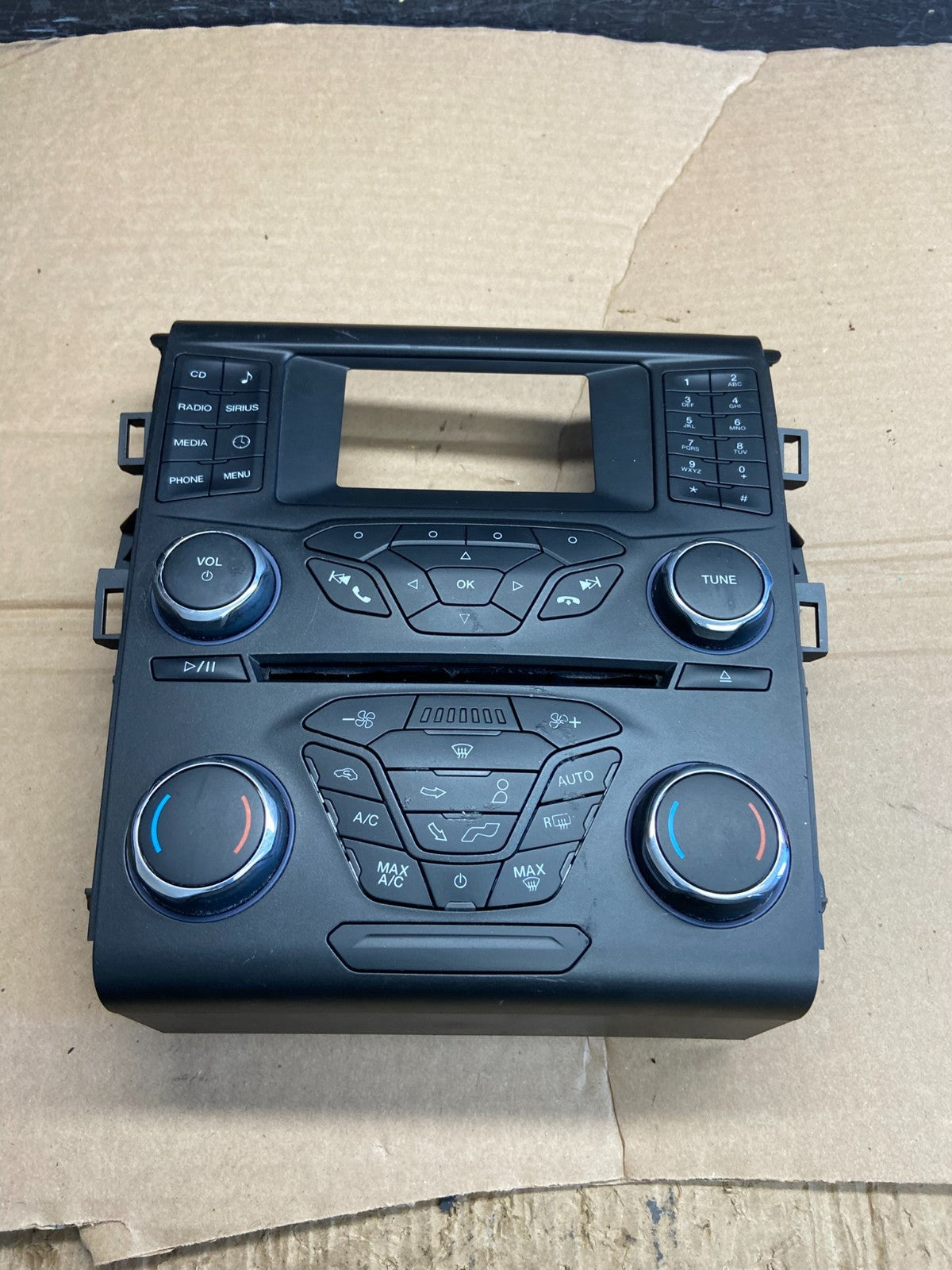 2013 to 2015 Ford Fusion Radio Climate Control A/C Control af1796 DG0