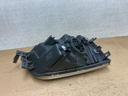 2004 - 2008 Mitsubishi Endeavor Headlight Left Driver Lh Side OEM Y7076 DW8