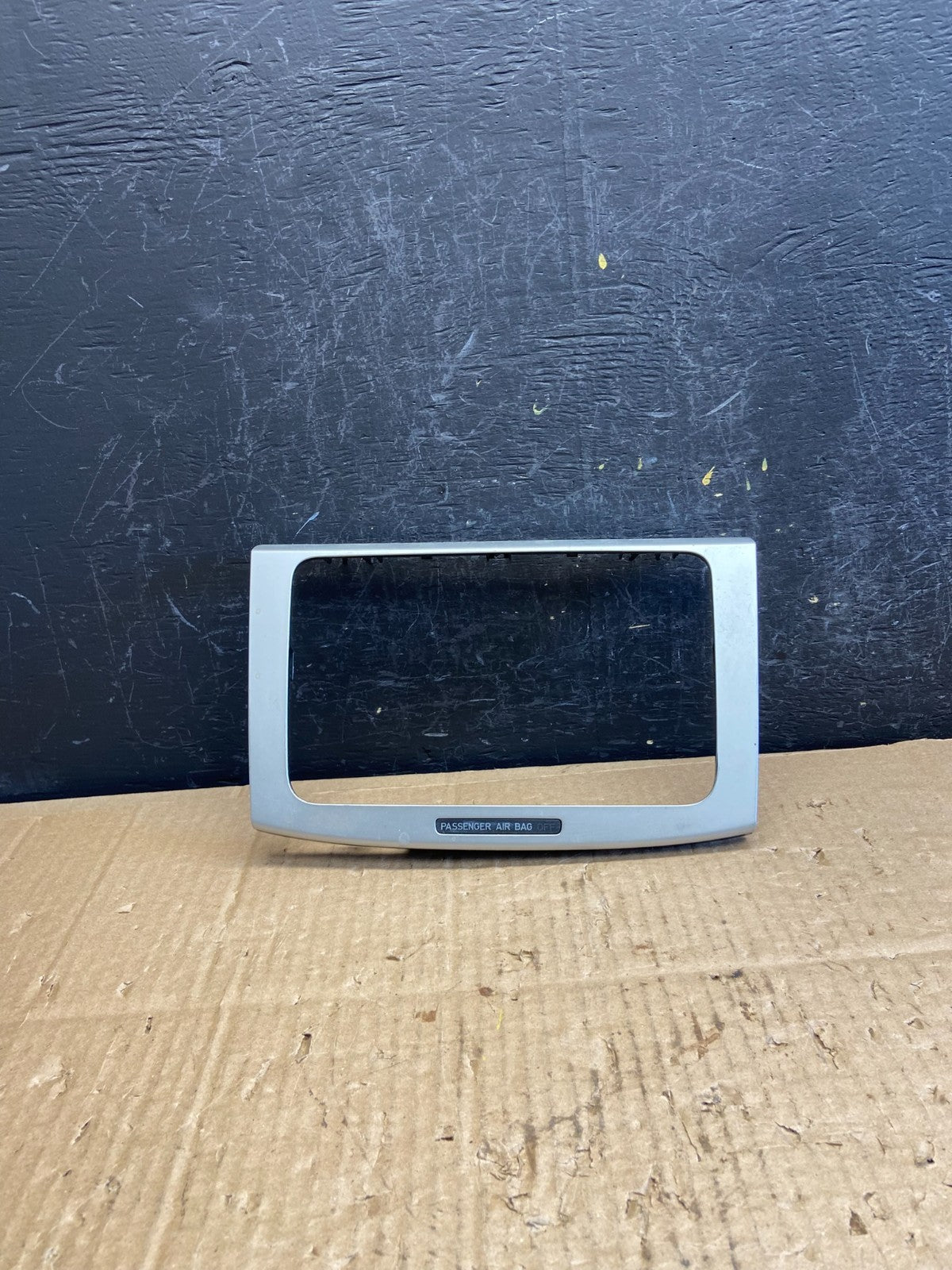 2006 to 2010 Volkswagen Passat Radio Dashboard Bezel Trim Cover ad1861 DG0