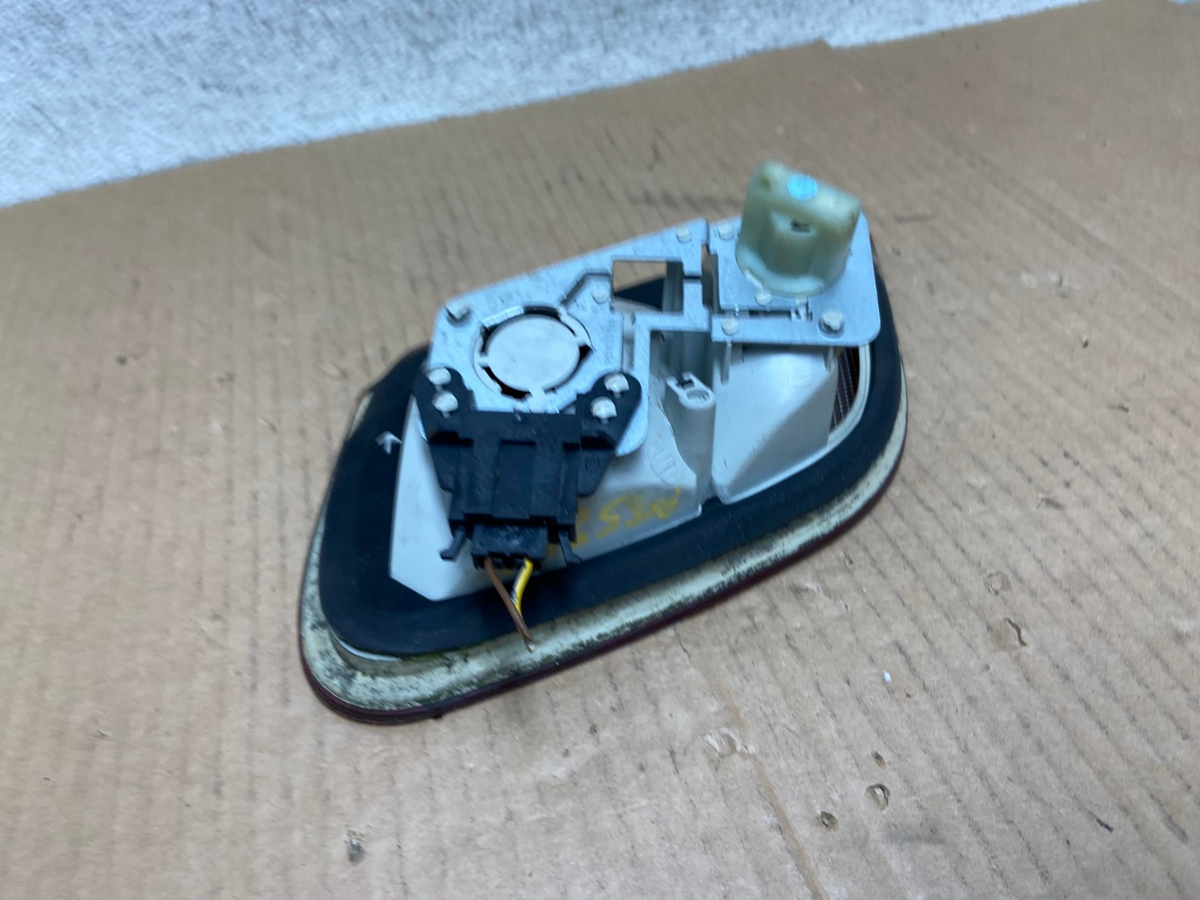 1998-2003 Mercedes Benz CLK Inner Right Passenger RH Tail Light Lamp AI5801 LK3
